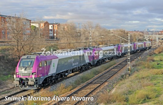 První lokomotivy řady 256.1 u Renfe Mercancías