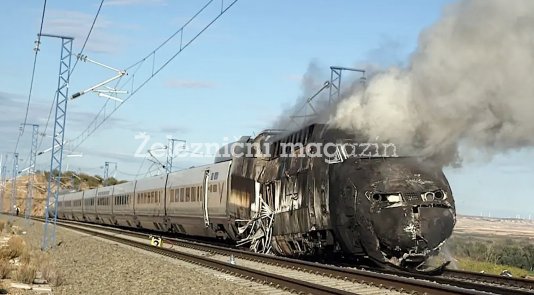 Požár hnacího vozu jednotky řady 100 Renfe