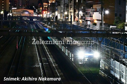 Zkoušky bezobslužného provozu vlaků na okružní lince v Tokiu