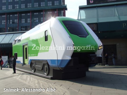 Mock-Up jednotky Caravaggio pro Trenord