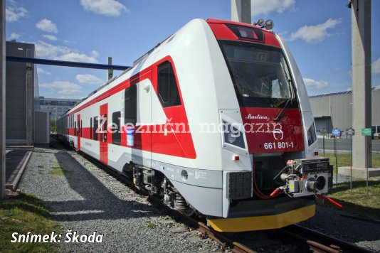 Přepravy čelních vozů řady 661 ZSSK na Slovensko